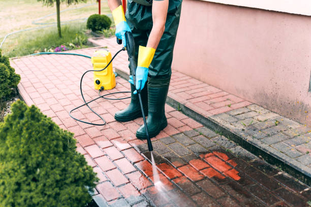 Professional Pressure Washing Services in Kalona, IA
